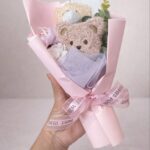 Caja con ositos y flores